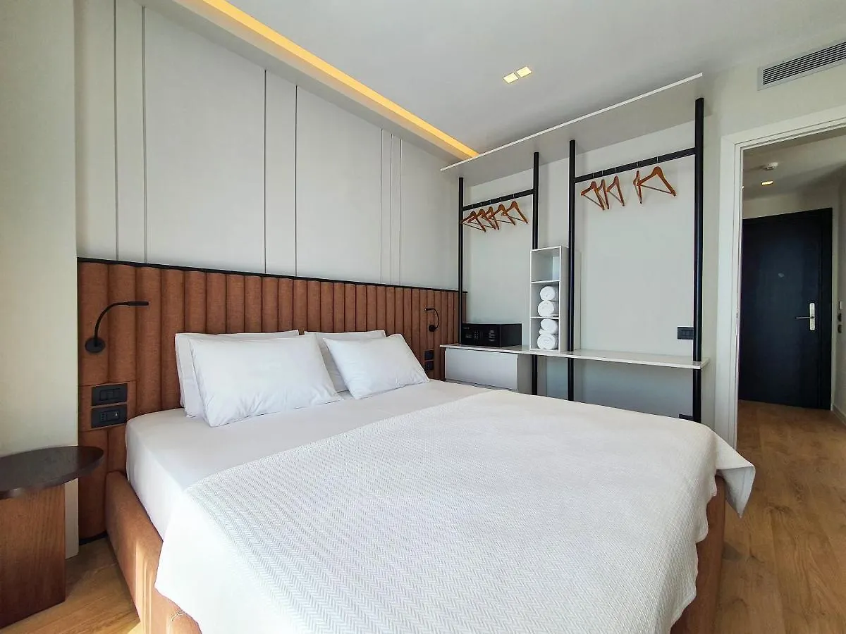Meraviglia Boutique Hotel Sarande 3*,  Albania