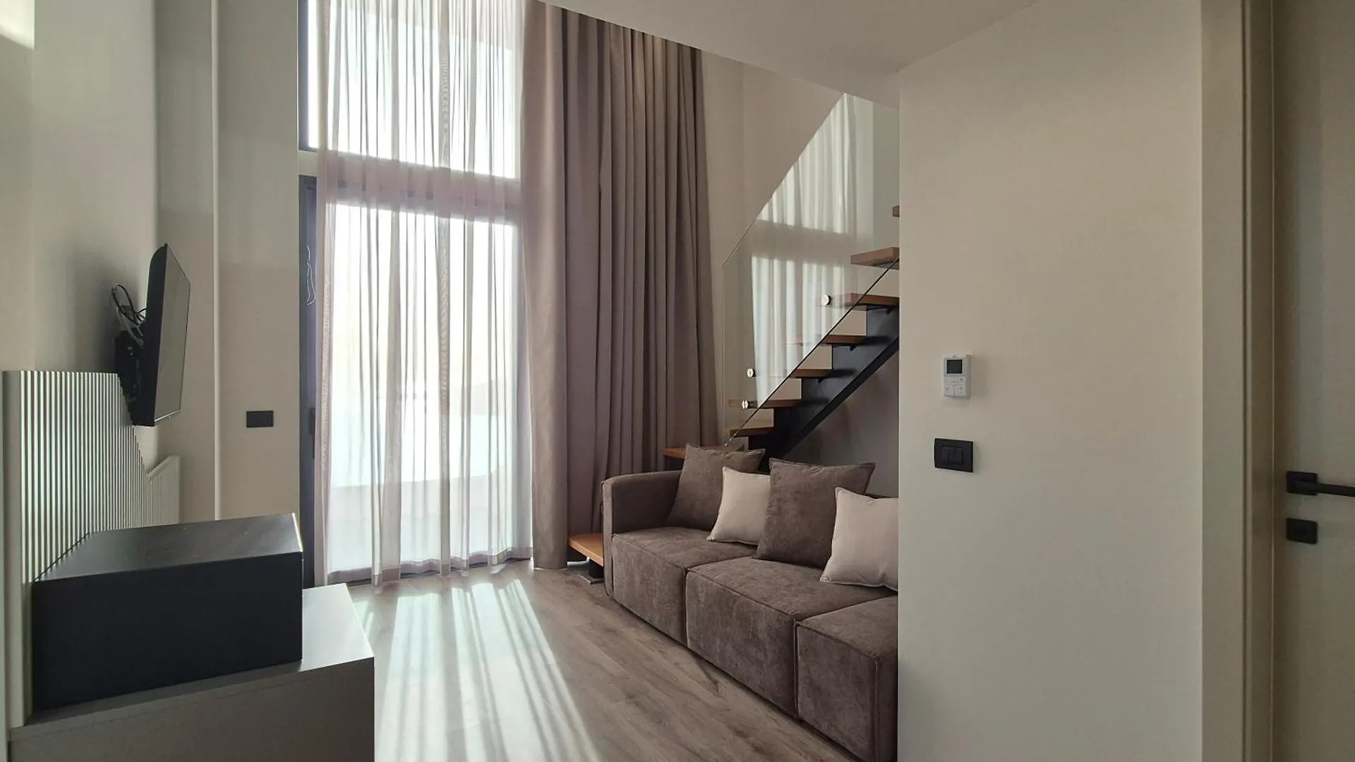 ***  סרנדה Meraviglia Boutique Hotel אלבניה