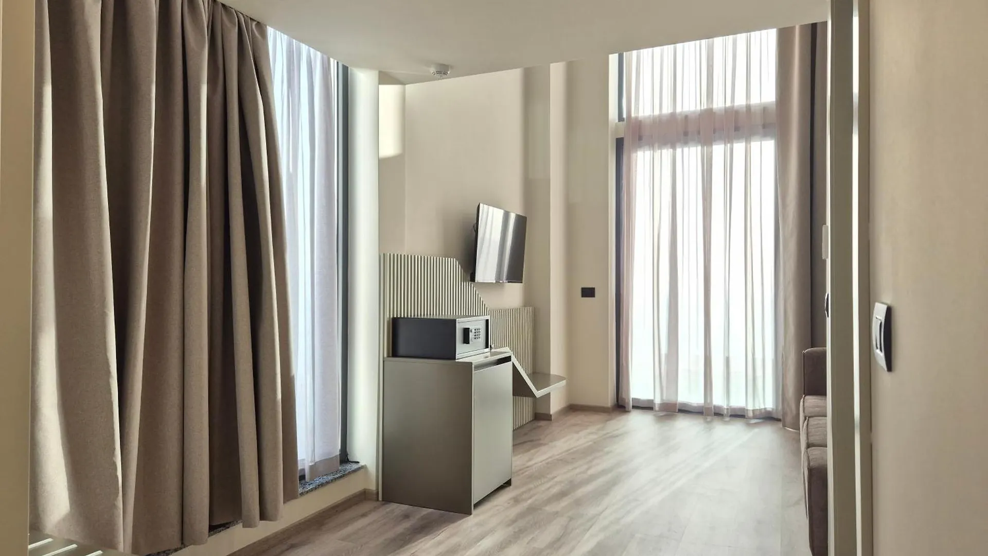 סרנדה Meraviglia Boutique Hotel