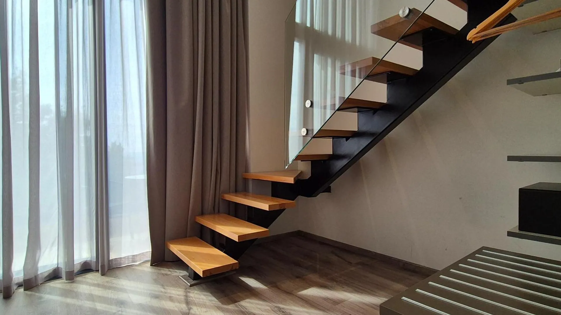 סרנדה Meraviglia Boutique Hotel אלבניה